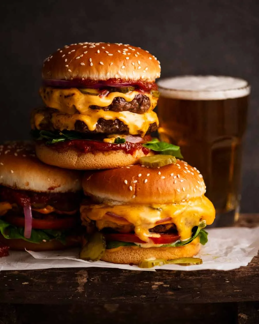 CHEESE BURGER