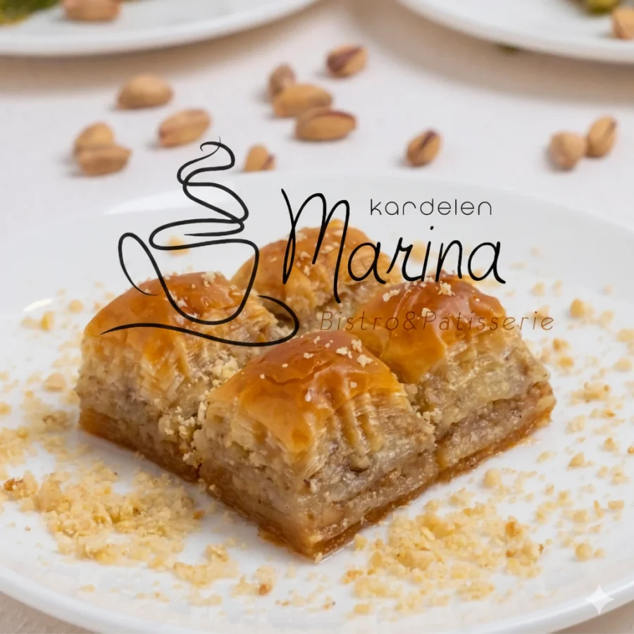 CEVİZLİ BAKLAVA