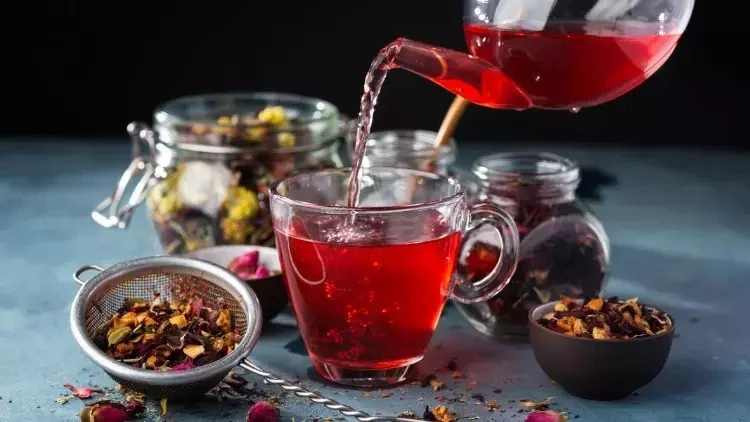 KIRMIZI ORMAN MEYVELİ ÇAY
