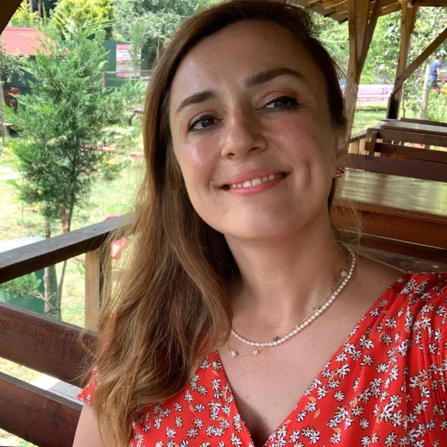 Burcu Yılmaz, İşletme Sahibi